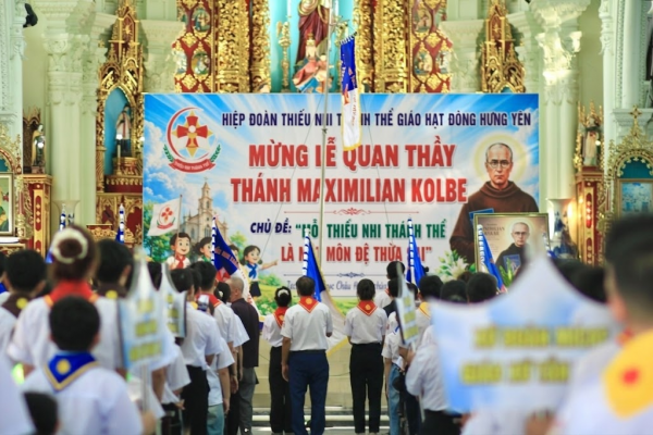 Hiệp đoàn TNTT Giáo hạt Đông Hưng Yên hân hoan mừng lễ kính thánh Maximilianô Maria Kolbê - Bổn mạng